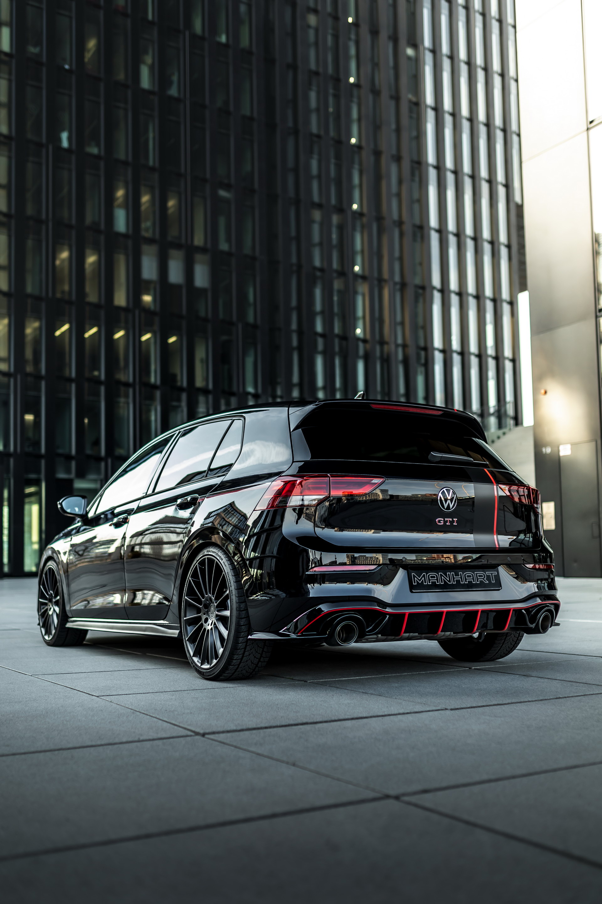 Manhart Gives New VW Golf GTI 286 HP And A Rolls-Royce-Like Starry Sky Headliner