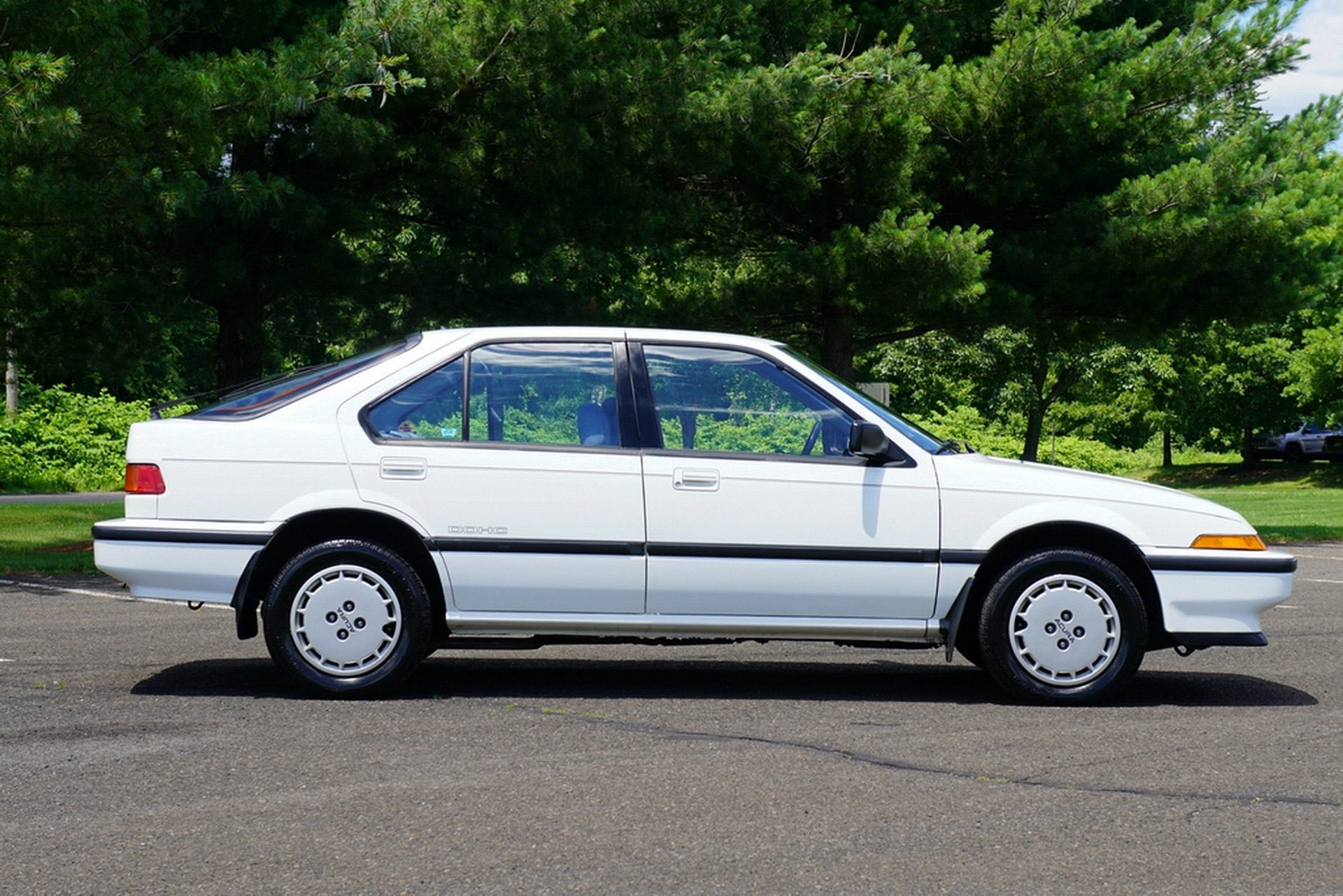 This 22k-Mile Acura Integra RS Is A True ’80s Time Capsule