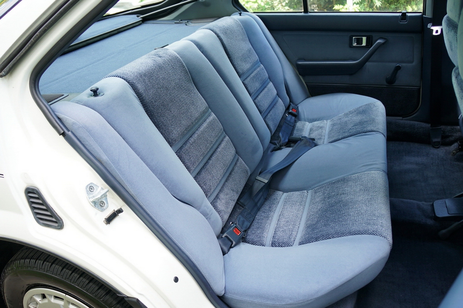 This 22k-Mile Acura Integra RS Is A True ’80s Time Capsule