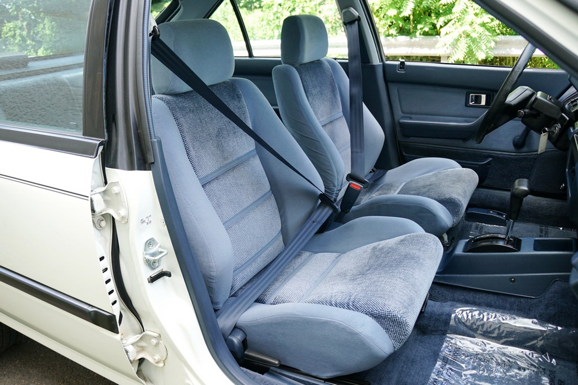 This 22k-Mile Acura Integra RS Is A True ’80s Time Capsule