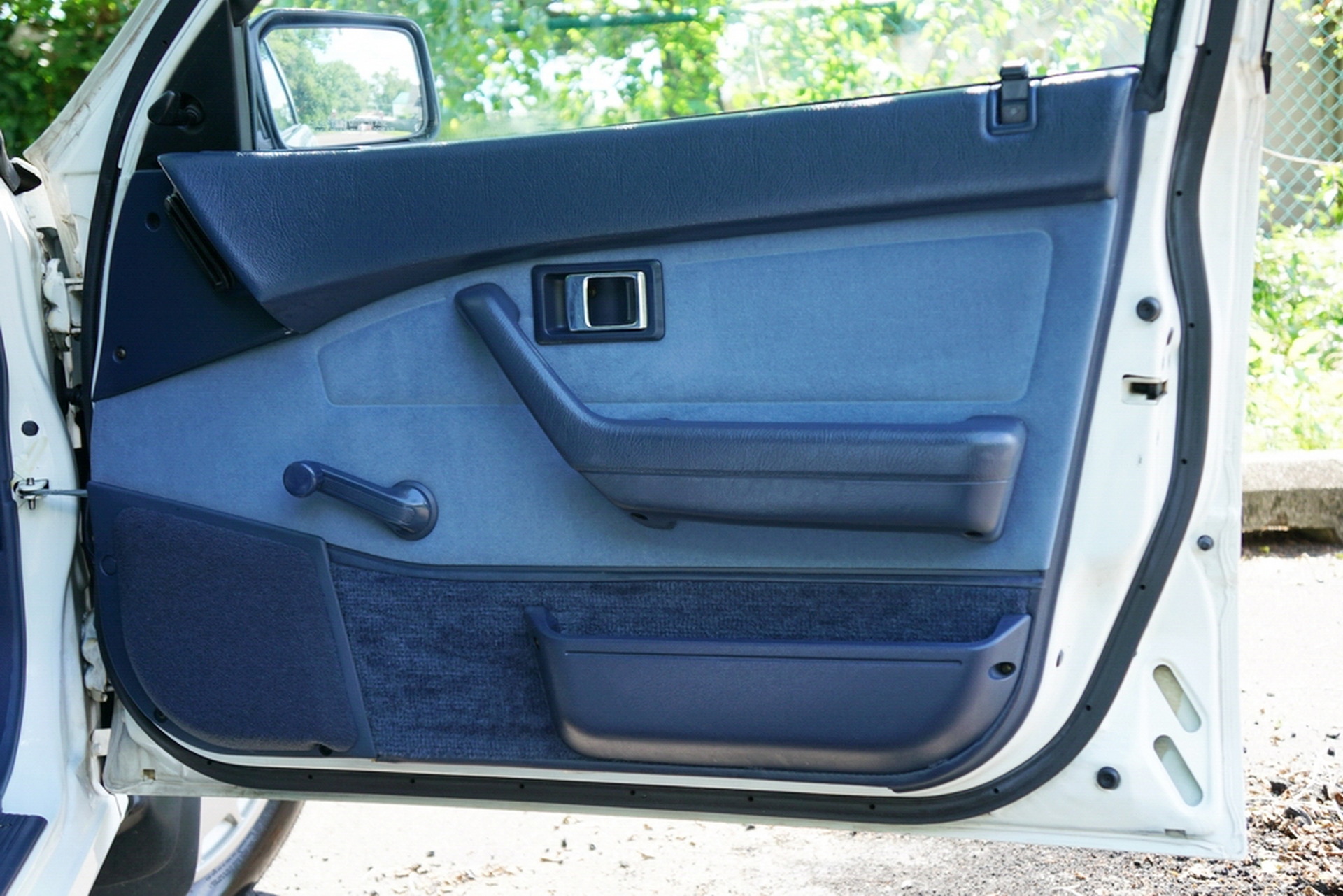 This 22k-Mile Acura Integra RS Is A True ’80s Time Capsule