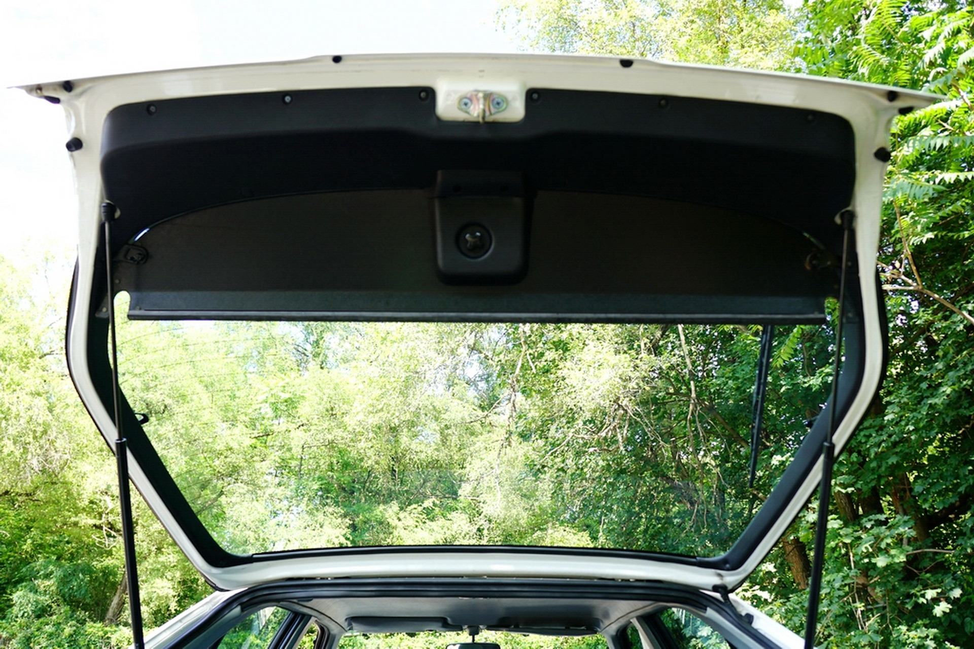 This 22k-Mile Acura Integra RS Is A True ’80s Time Capsule