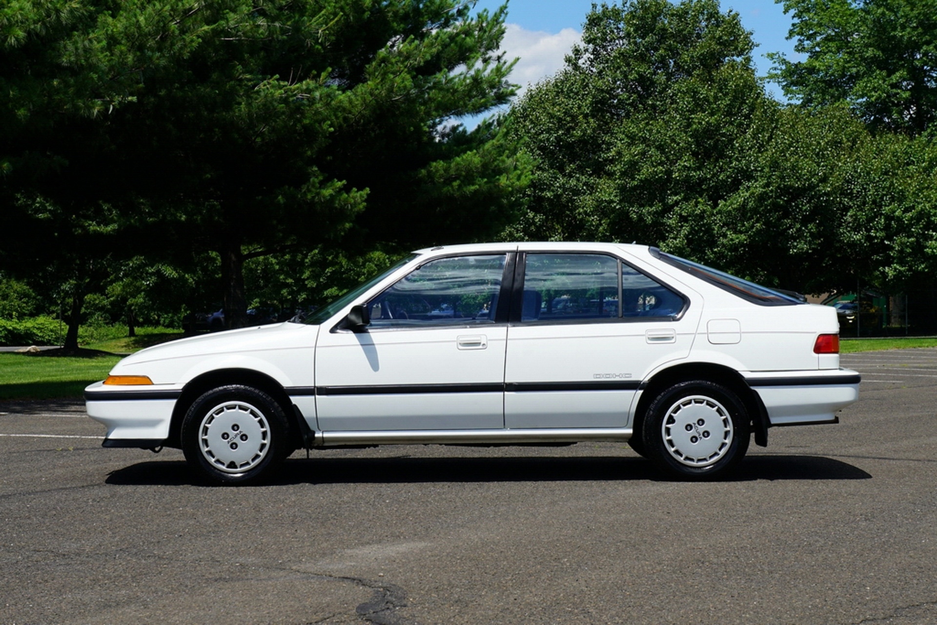 This 22k-Mile Acura Integra RS Is A True ’80s Time Capsule