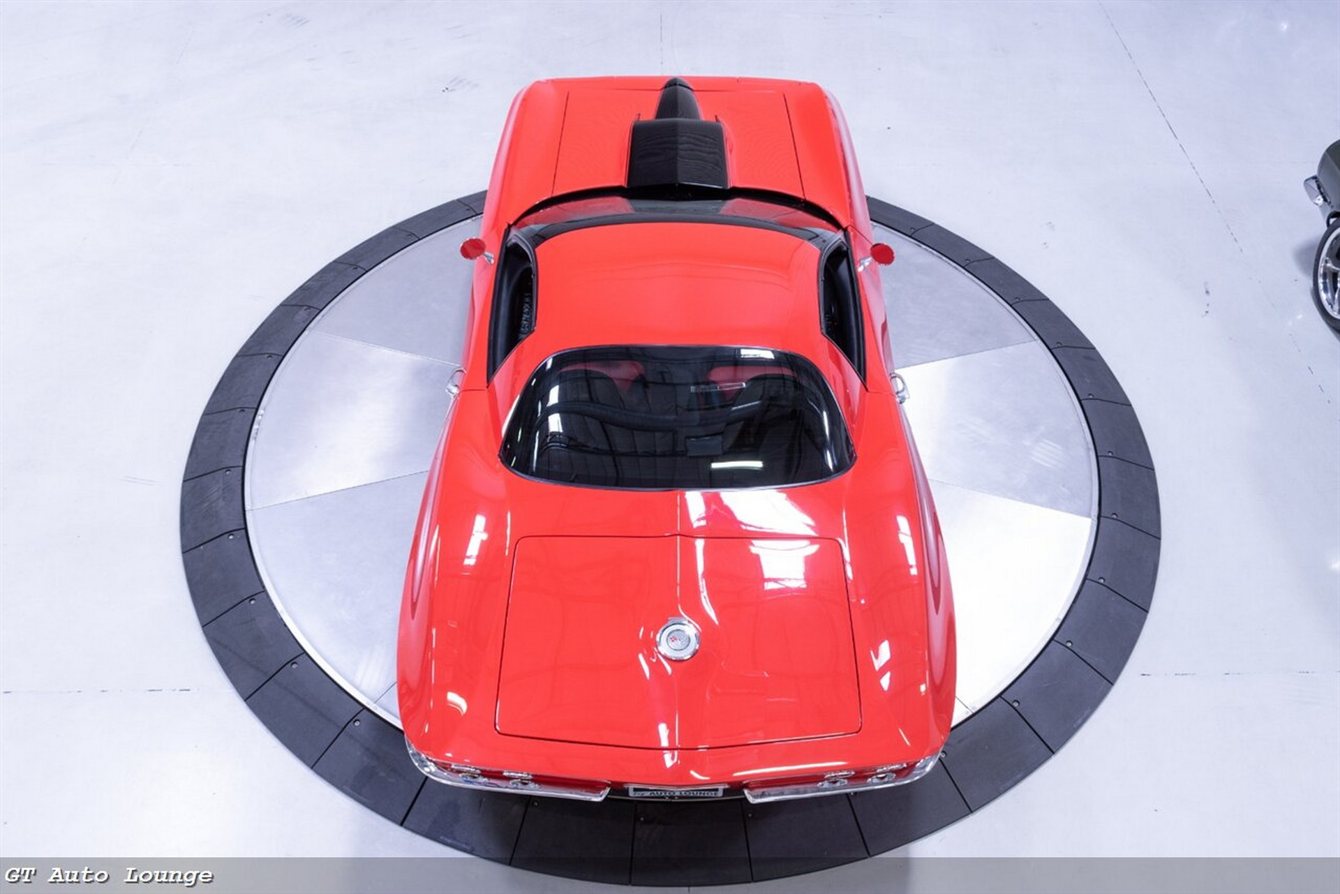 This C5 Corvette Reverse Restomod May Look A Bit Off, But Has A Supercharged V8 And Three Pedals