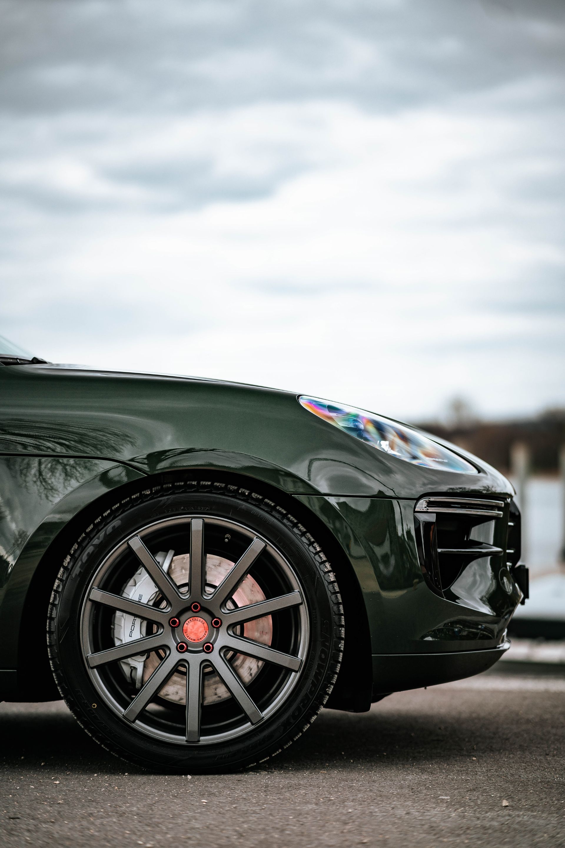 Dark Green Porsche Macan Turbo Lowers Its Off-Road Expectations With 21-in Rims