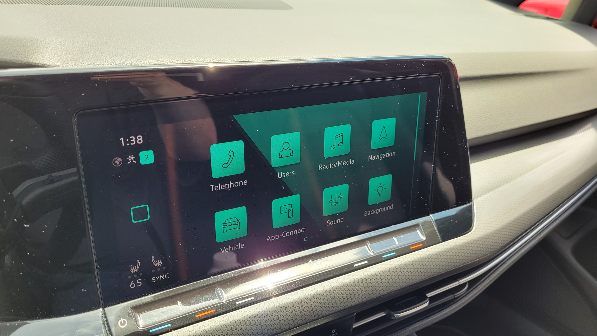 We Drive The 2022 VW Golf GTI Mk8 And 2021 Golf GTI Mk7 Back-To-Back To See What’s New