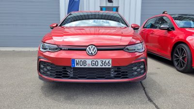 We Drive The 2022 VW Golf GTI Mk8 And 2021 Golf GTI Mk7 Back-To-Back To ...