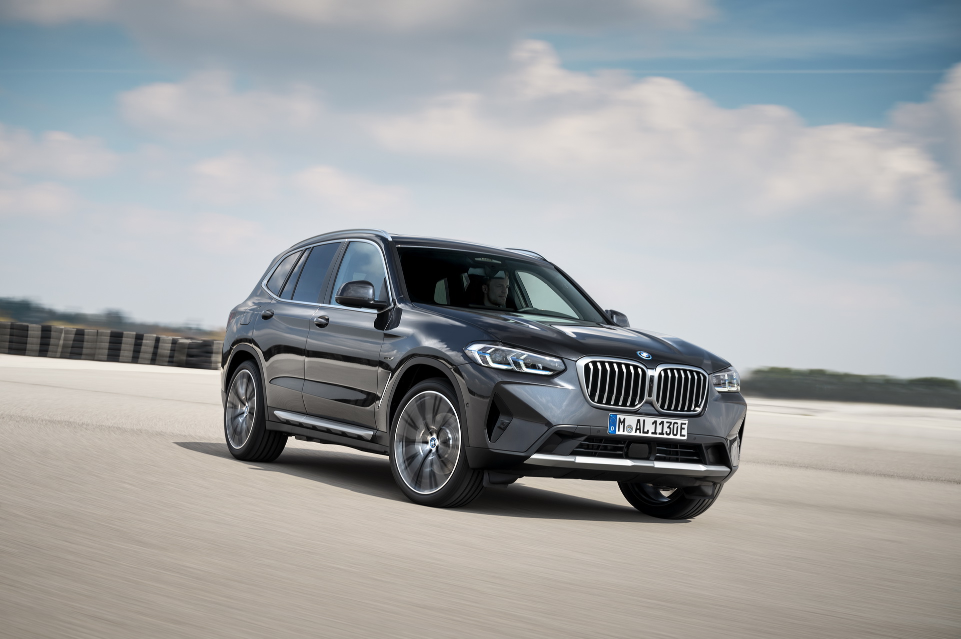 Who Needs A Bigger Grille? Me, Me Said The 2022 BMW X3 And X4 Crossovers