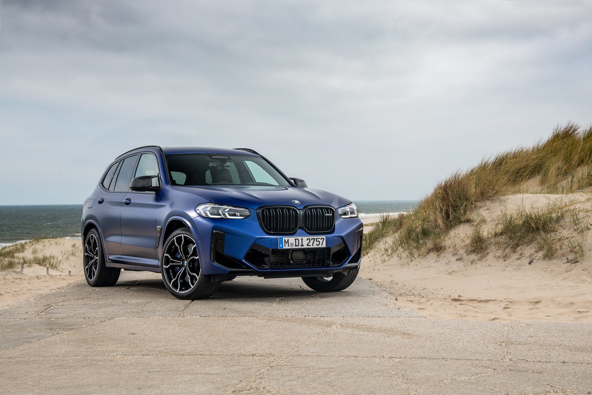 BMW Gives 2022 X3 M And X4 M A Speed Boost To Help Them With Their Mid-Life Crisis