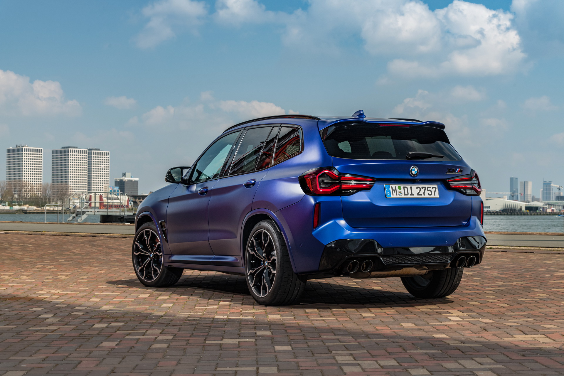 BMW Gives 2022 X3 M And X4 M A Speed Boost To Help Them With Their Mid-Life Crisis