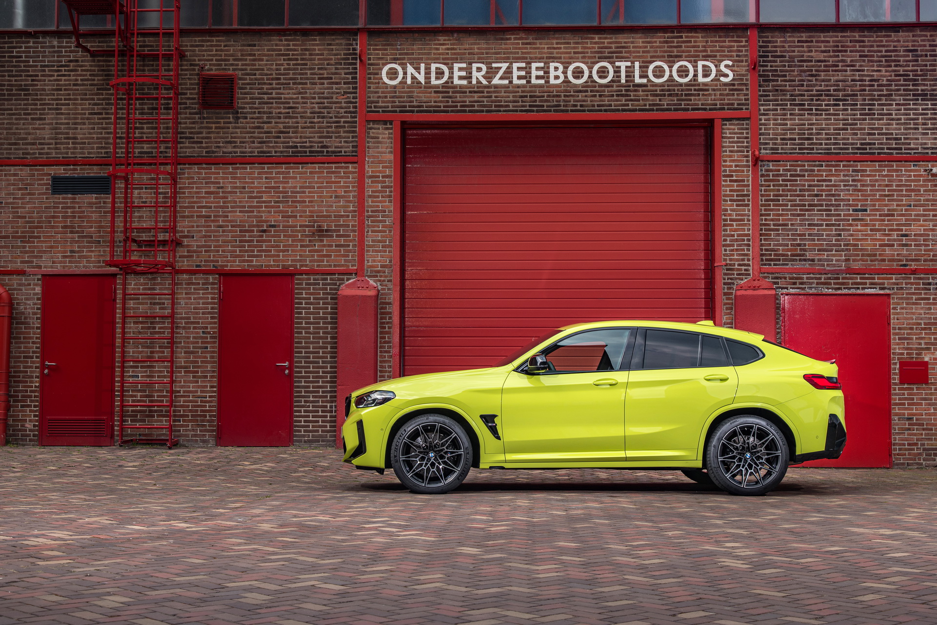 BMW Gives 2022 X3 M And X4 M A Speed Boost To Help Them With Their Mid-Life Crisis