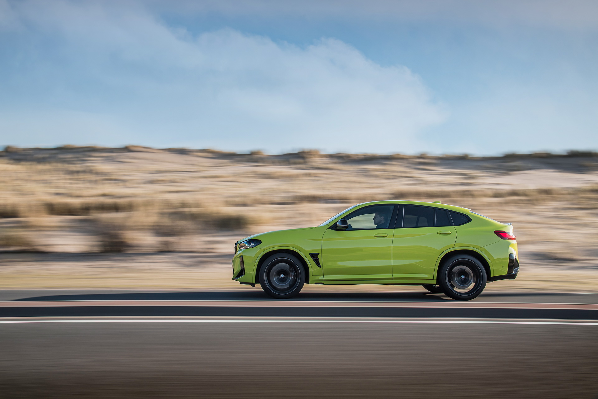 BMW Gives 2022 X3 M And X4 M A Speed Boost To Help Them With Their Mid-Life Crisis