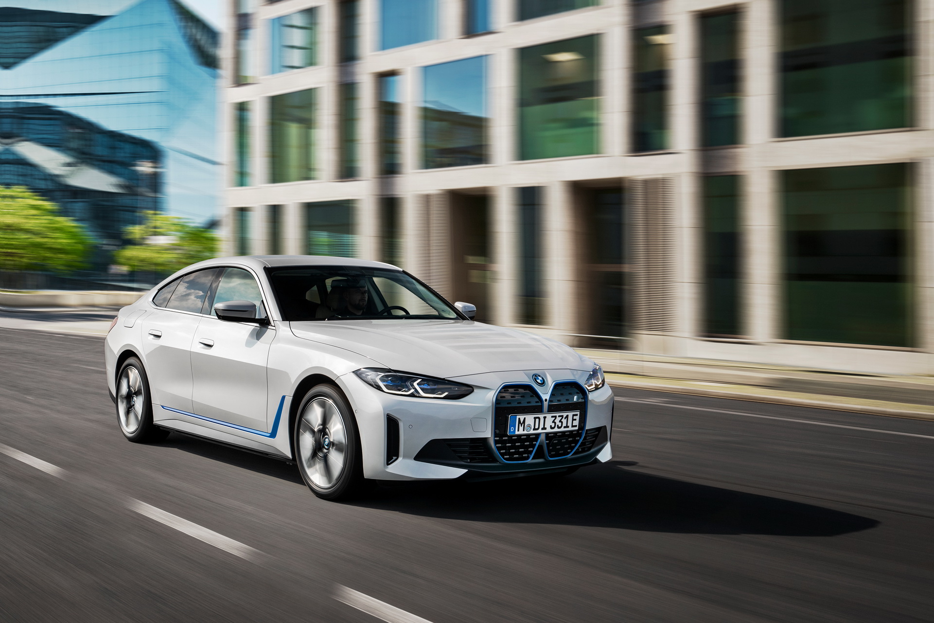 BMW Prices New Electric i4 Sedan From A$99,900 To A$124,900 In Australia