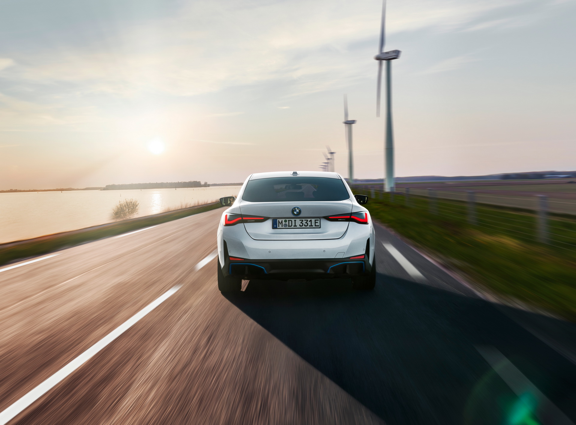 BMW Prices New Electric i4 Sedan From A$99,900 To A$124,900 In Australia