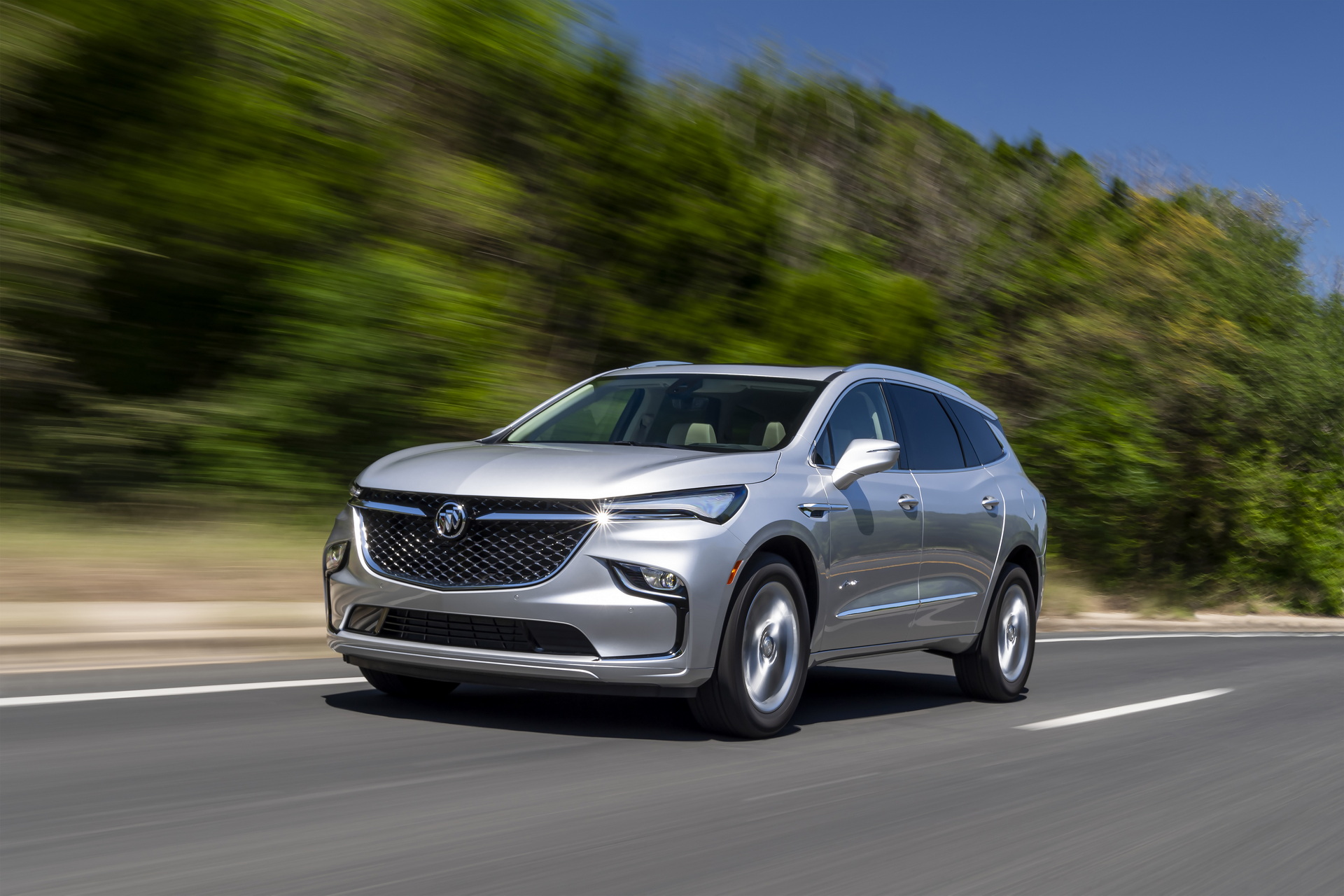 Buick Unveils Stylish New Visual Updates For The 2022 Enclave