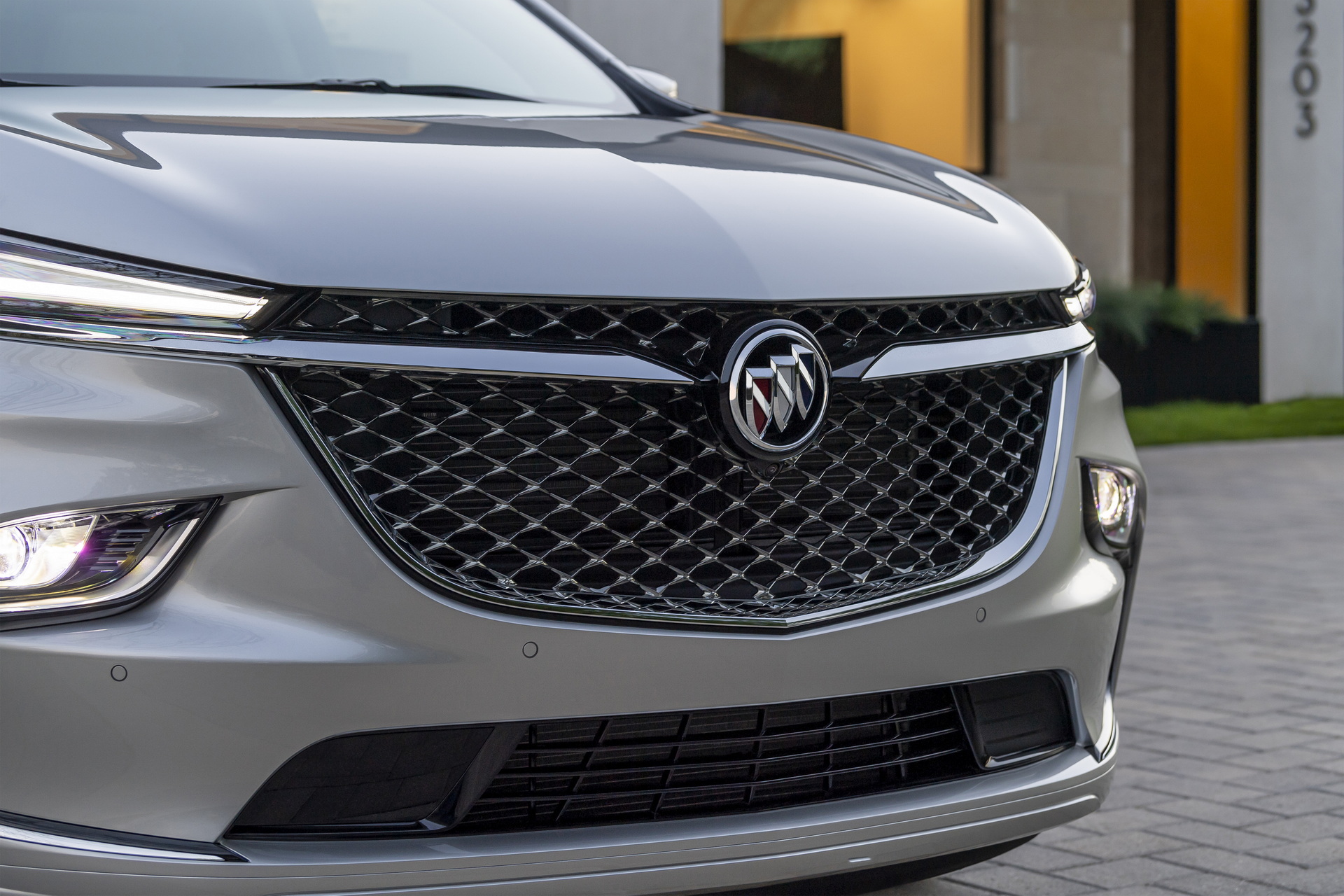 Buick Unveils Stylish New Visual Updates For The 2022 Enclave