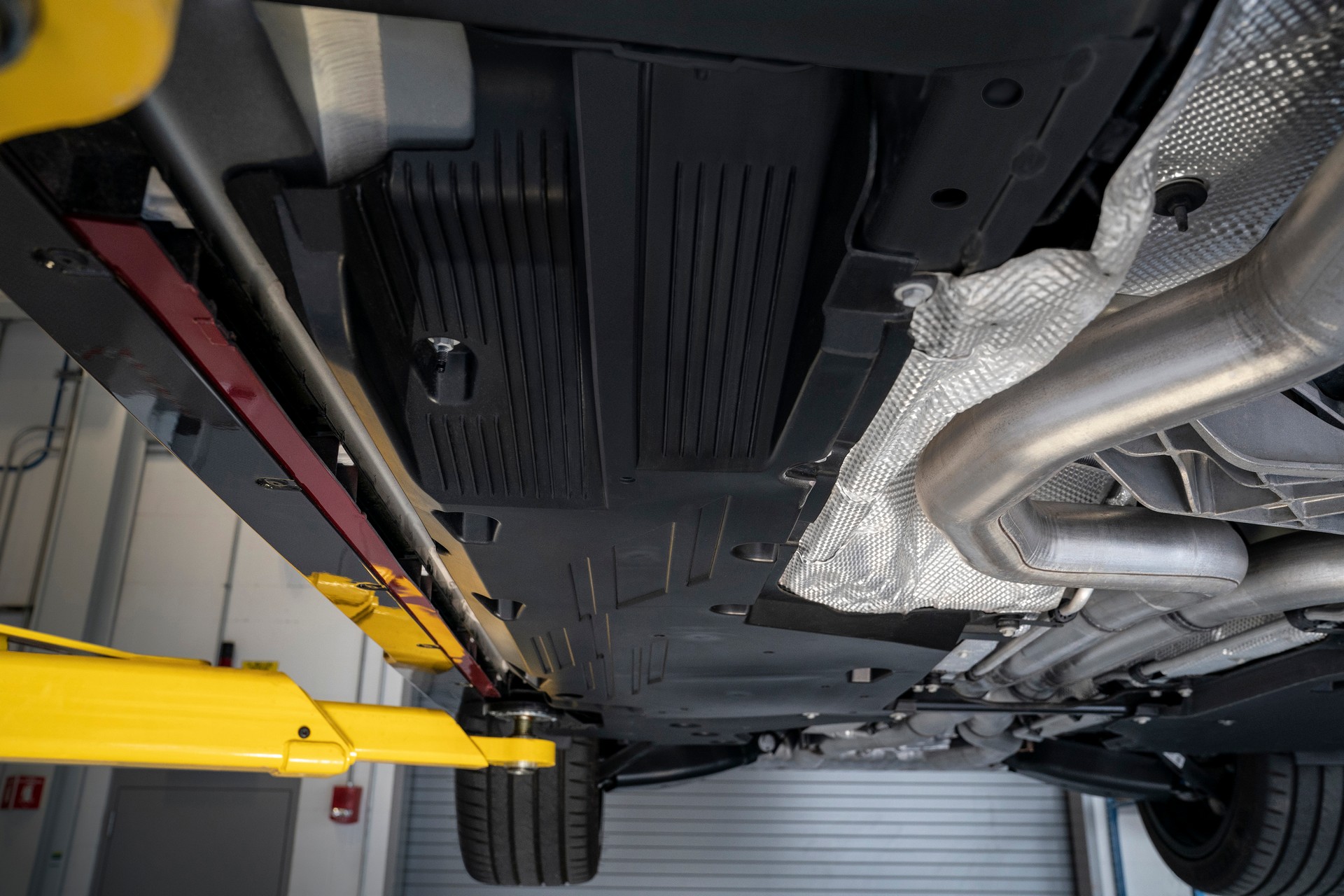 2022 Cadillac CT4-V Blackwing Delivers The Most Downforce In V-Series History