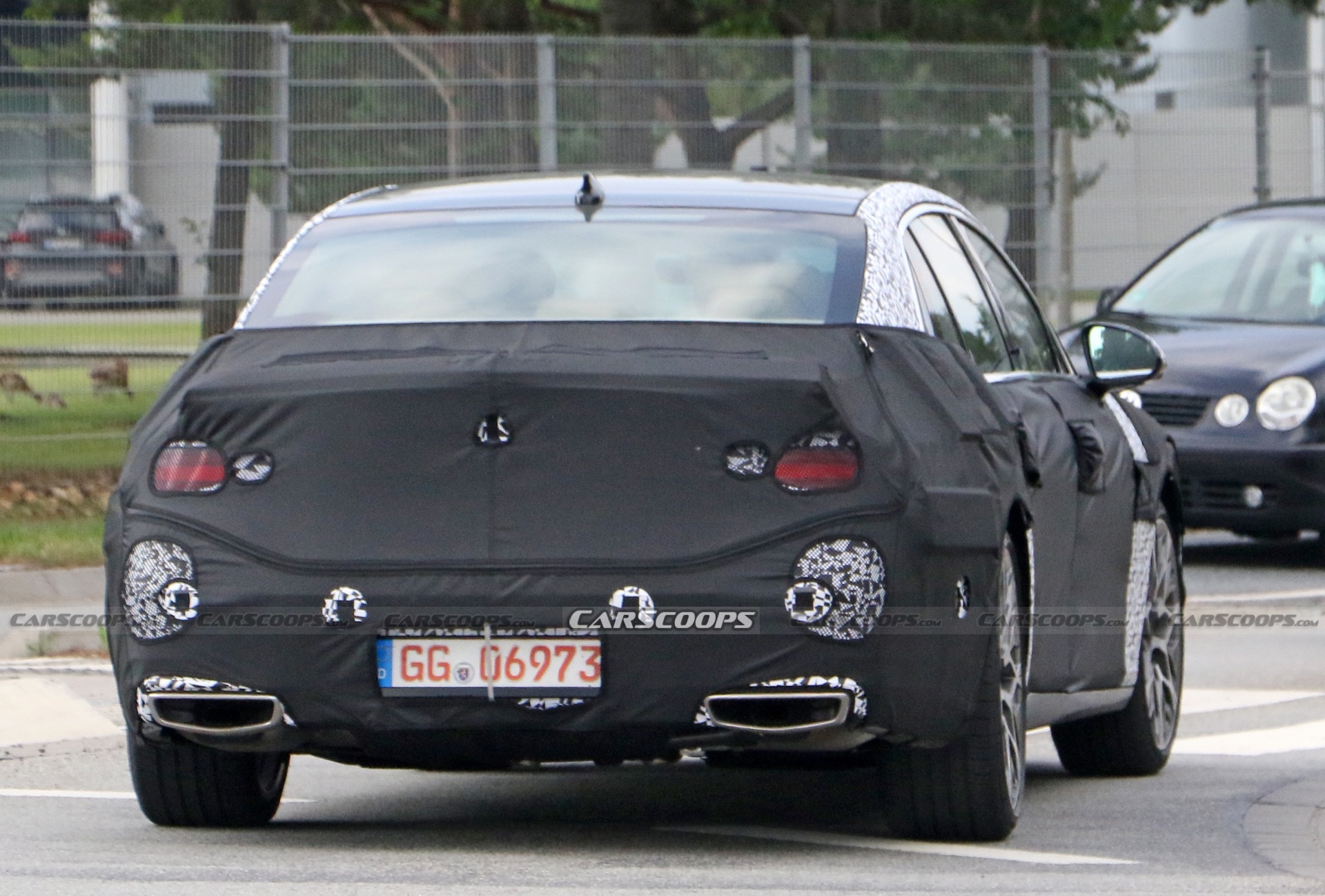 2022 Genesis G90 Spied Ahead Of Possible Year End Launch