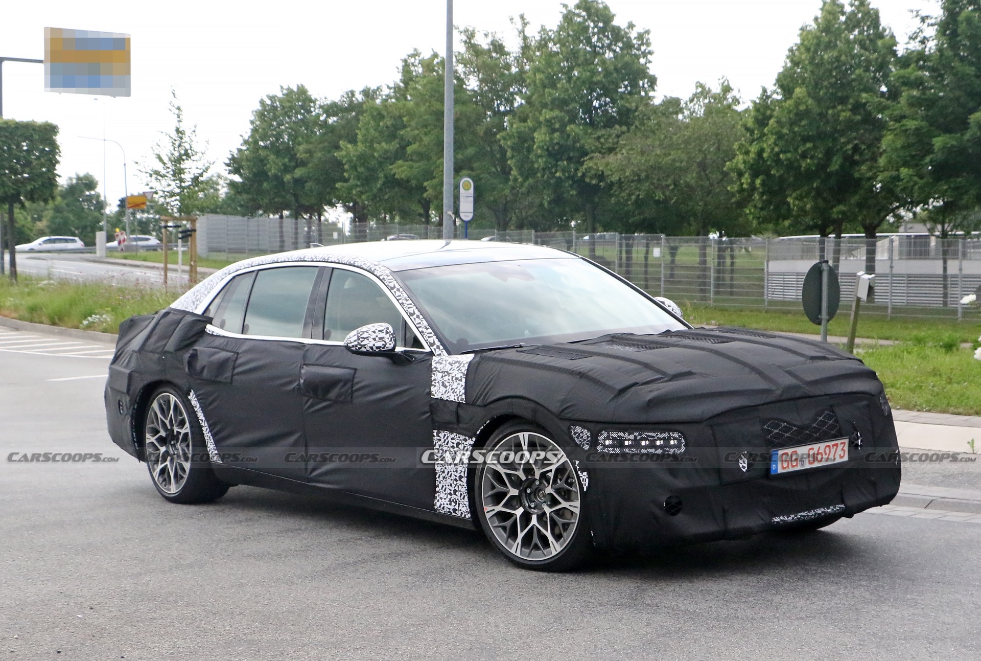 2022 Genesis G90 Spied Ahead Of Possible Year End Launch