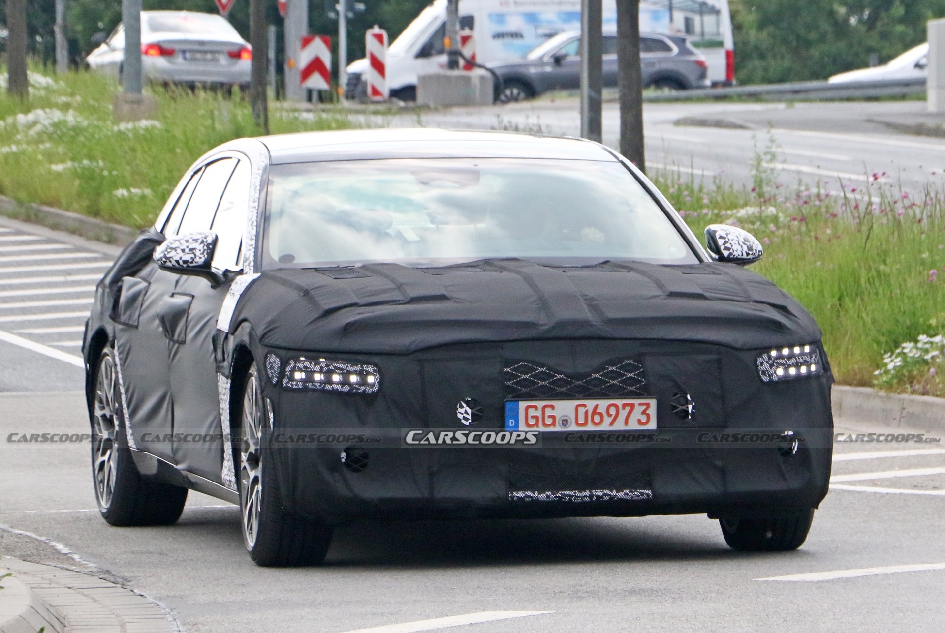 2022 Genesis G90 Spied Ahead Of Possible Year End Launch