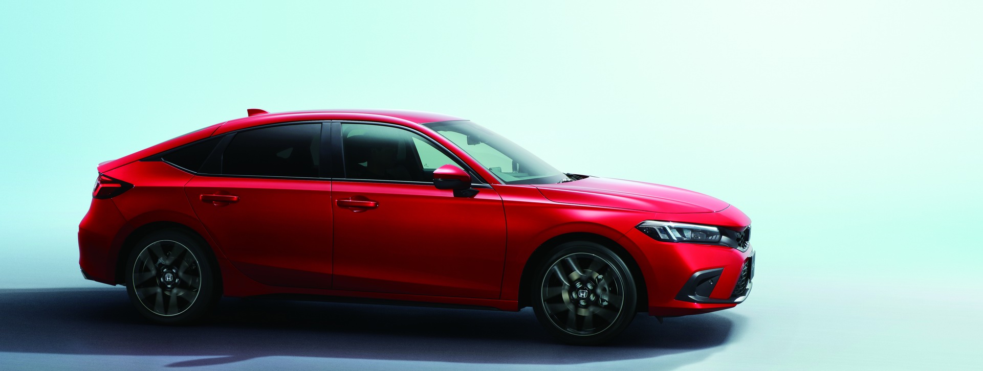 2022 Honda Civic Hatchback Combines Practicality With Turbo Power And A Six-Speed Manual