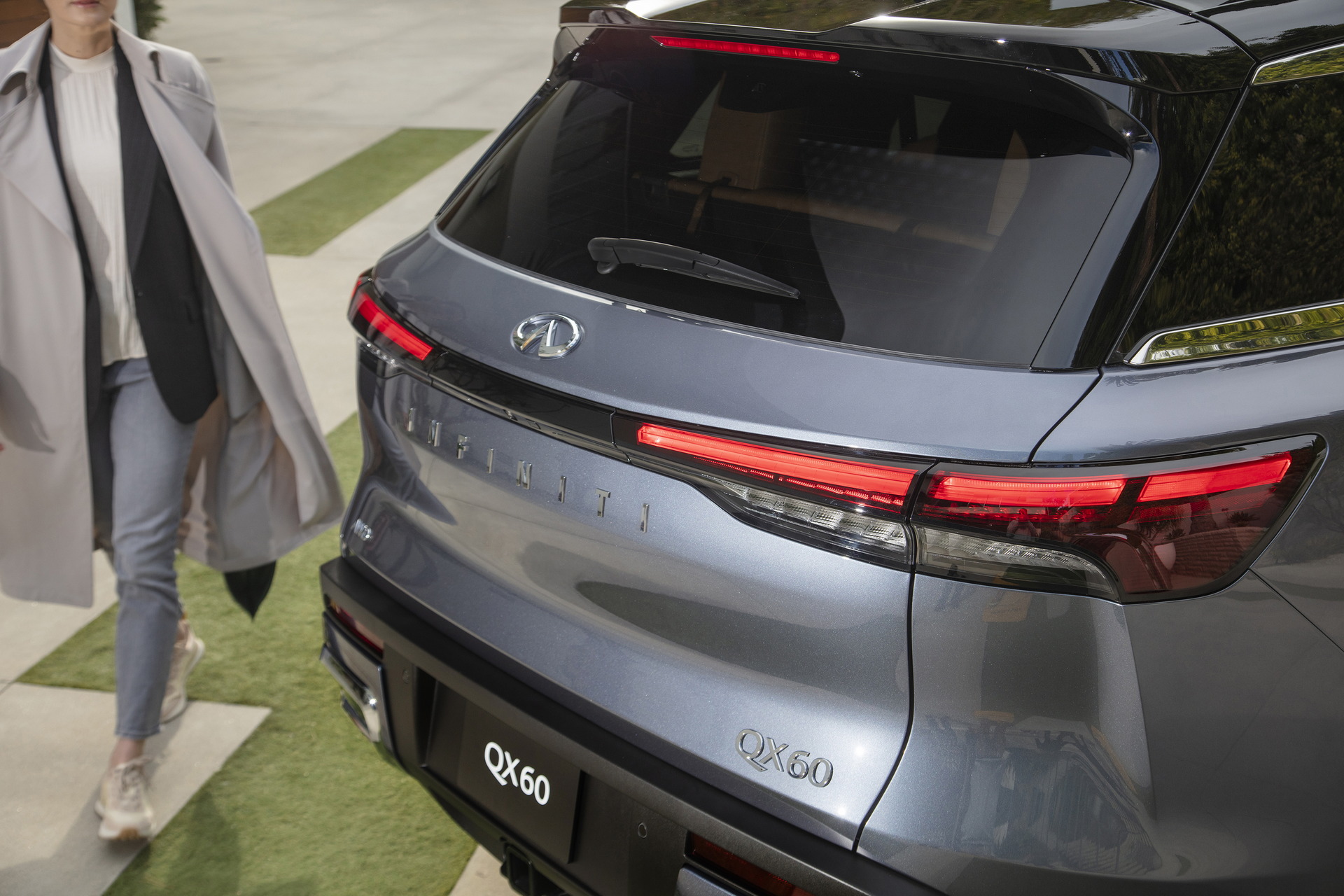 2022 Infiniti QX60 Unveiled With Upscale Looks, Modern Tech, And Semi-Autonomous Tech