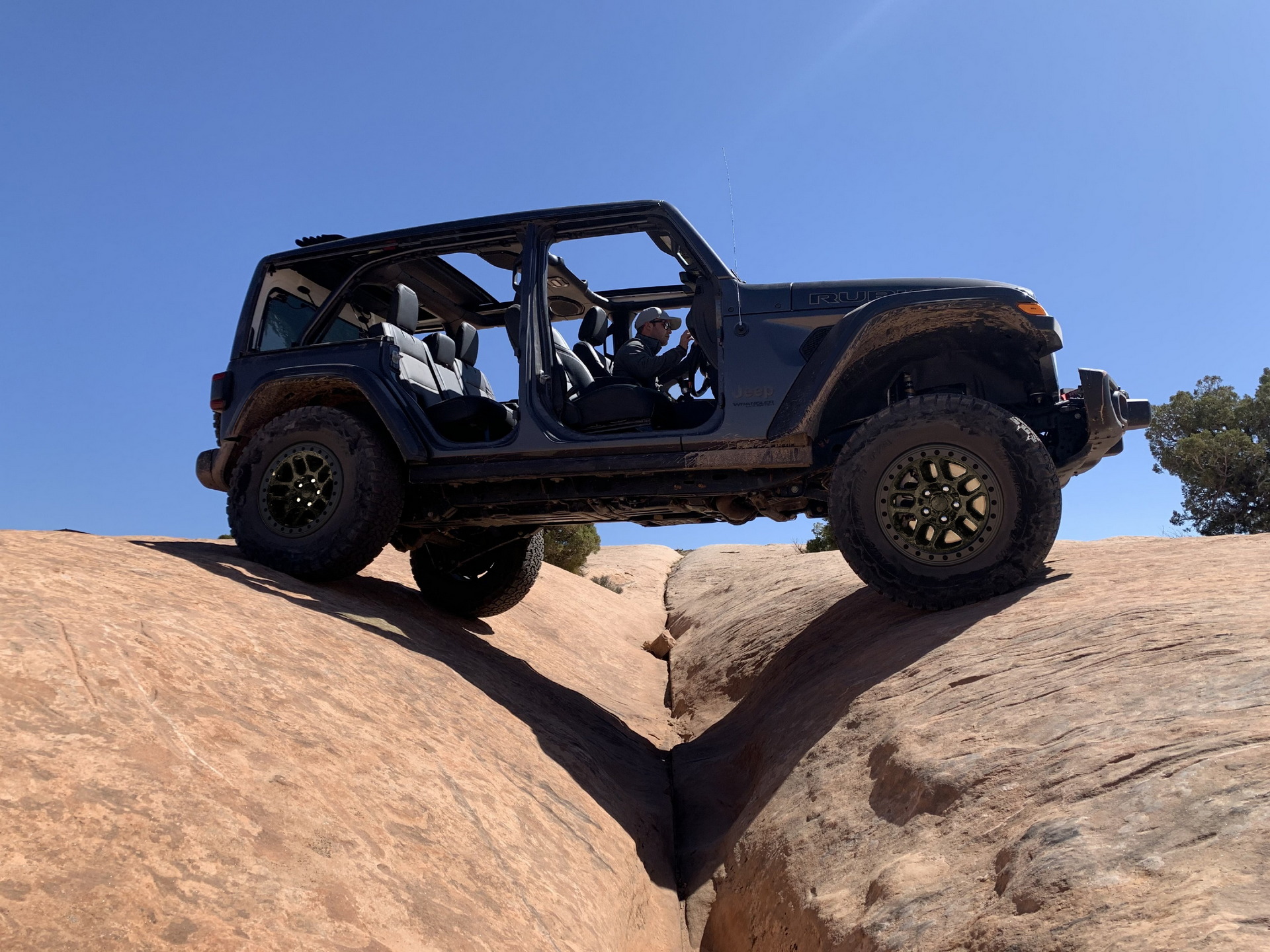 Jeep Takes On The Bronco’s Sasquatch Package With 2022 Wrangler Xtreme Recon Package