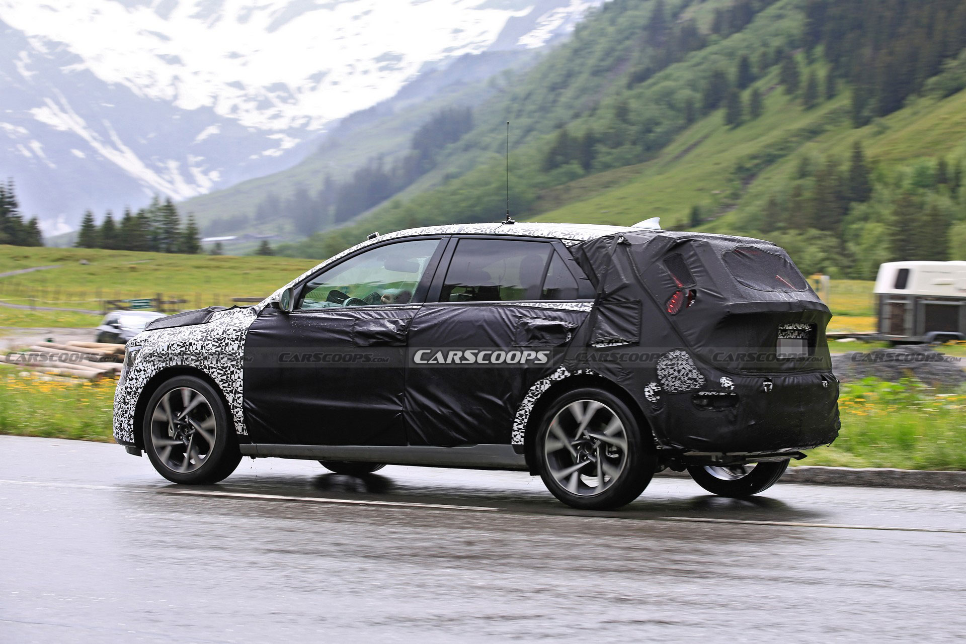 2022 Kia Niro Will Reportedly Retain The Same Platform With Hybrid, PHEV And BEV Powertrains