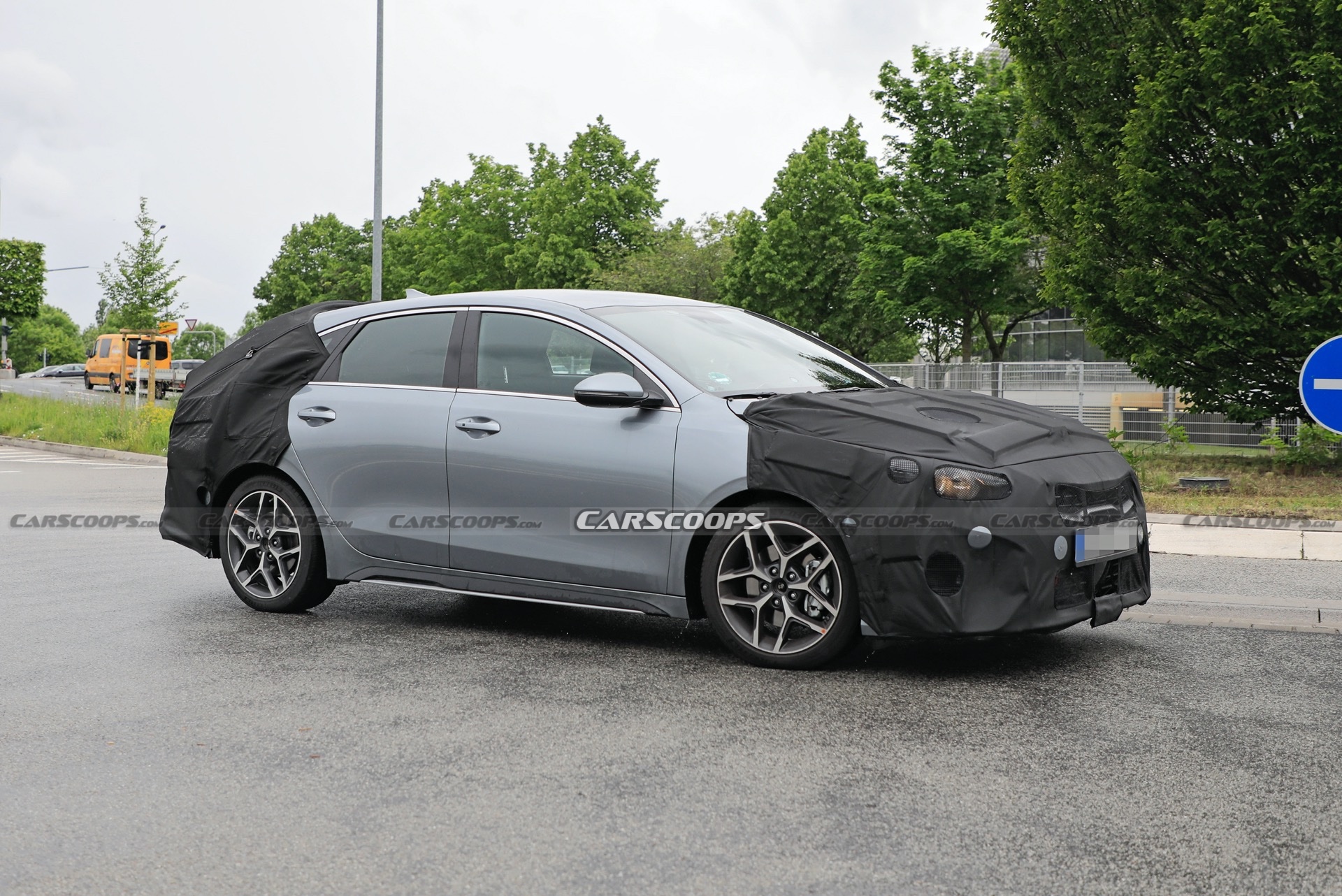 Kia’s Facelifted ProCeed Shows Updated Interior For The First Time