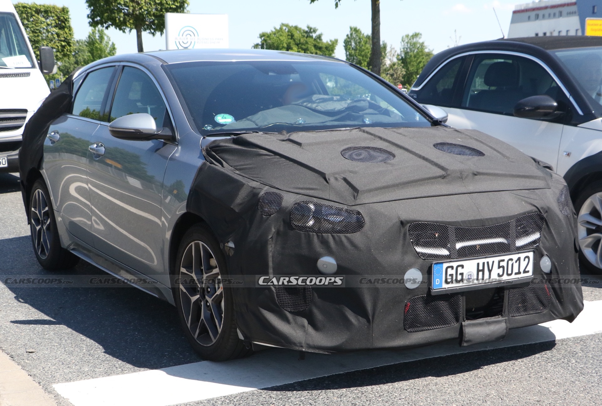 Kia’s Facelifted ProCeed Shows Updated Interior For The First Time