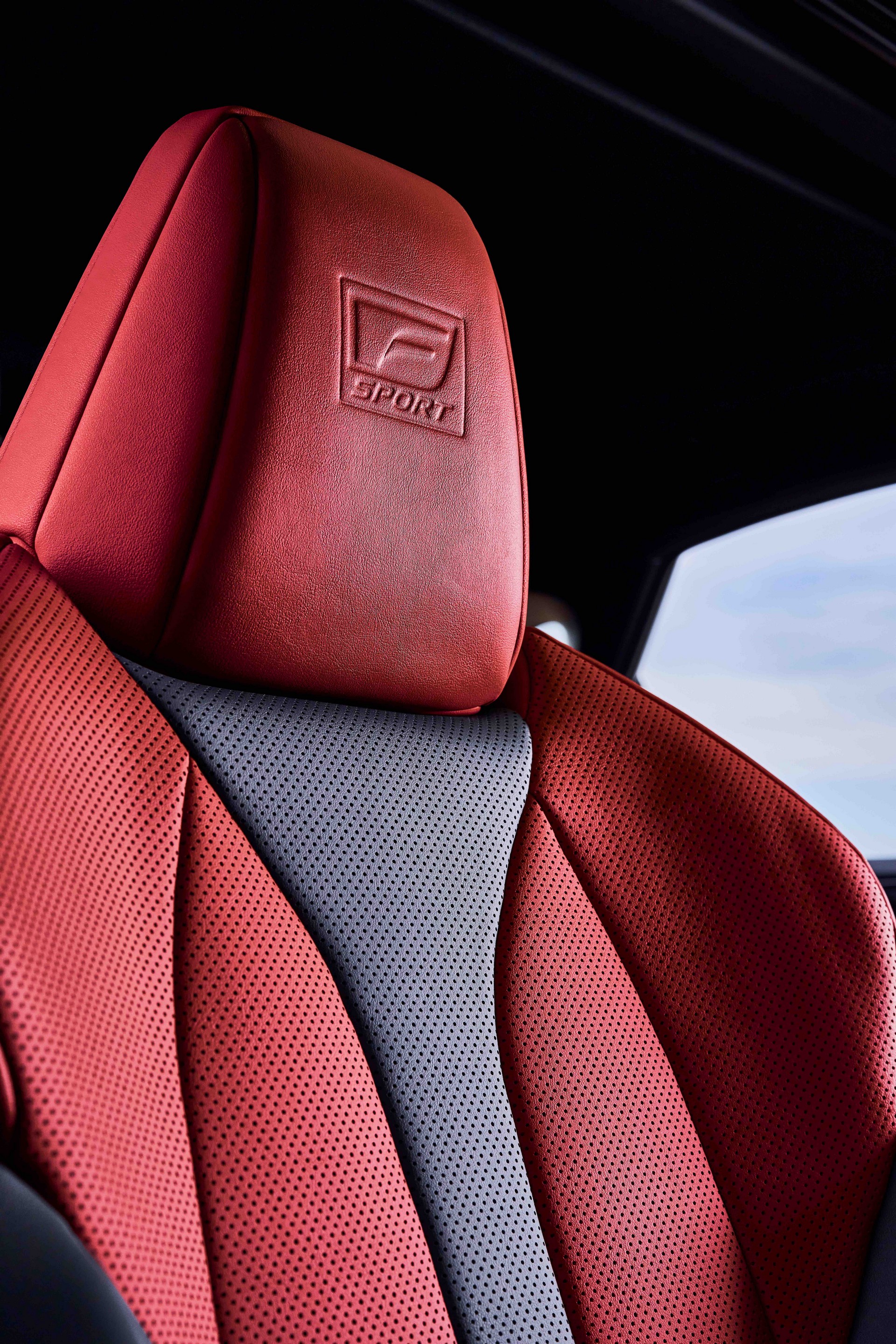 2022 Lexus NX Revealed Looking A Whole Lot Better Inside And Out, Gets PHEV Too