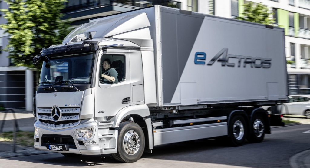  2022 Mercedes eActros Electric Truck Makes Up To 536 HP, Gets 248 Miles Of Range