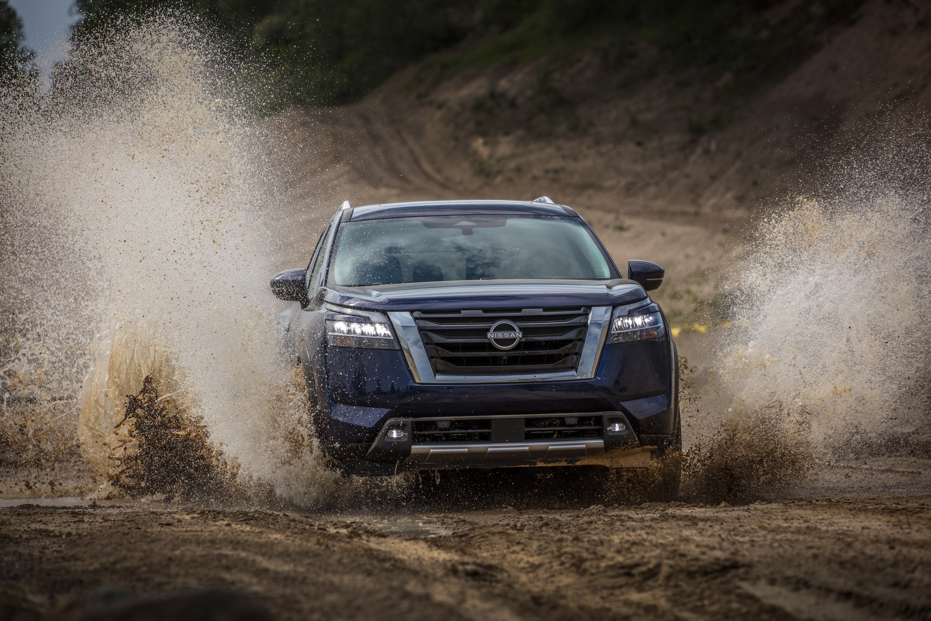 2022 Nissan Pathfinder Starts From $34,560, Arrives At U.S. Dealers Later This Month