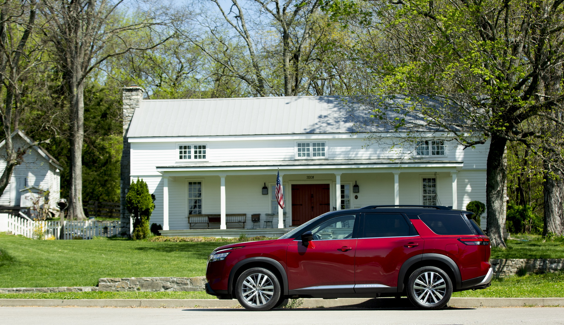 2022 Nissan Pathfinder Starts From $34,560, Arrives At U.S. Dealers Later This Month