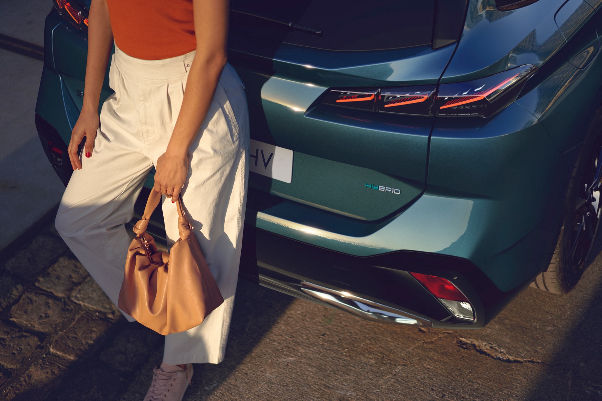 New Peugeot 308 SW Is A Sexy And Practical Alternative to Compact SUVs