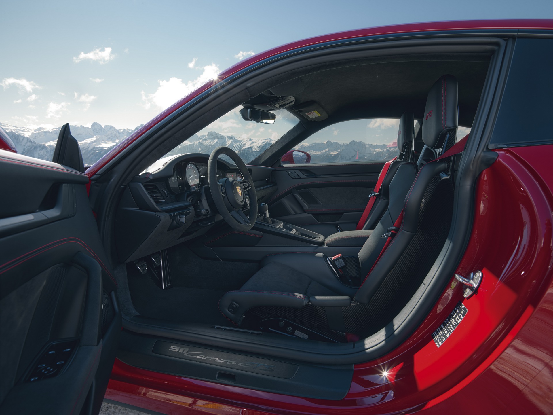 2022 Porsche 911 Range Expands With New GTS Coupe, Convertible And Targa Models