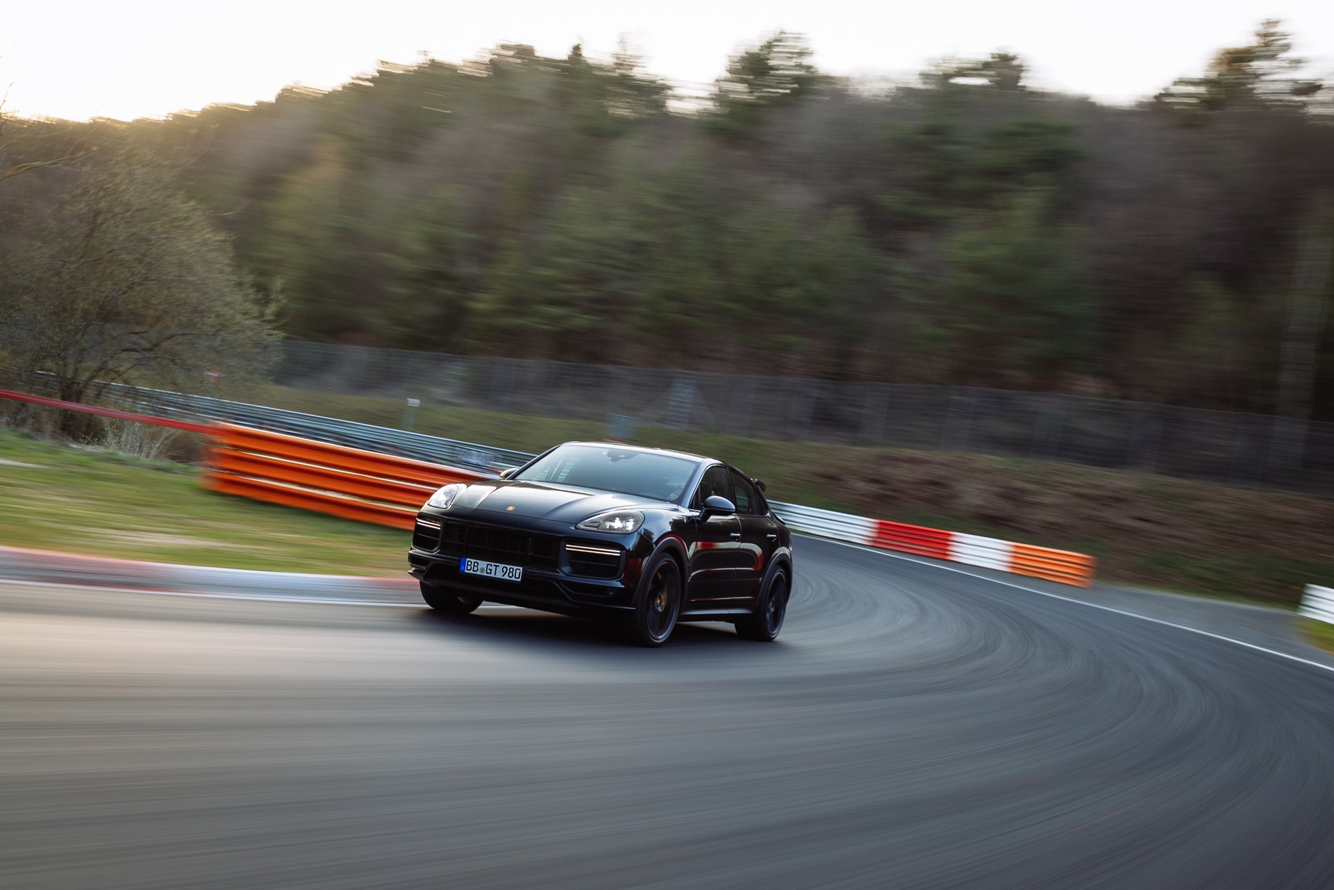 Watch Hot New 2022 Porsche Cayenne Variant Destroy The SUV Nurburgring Lap Record