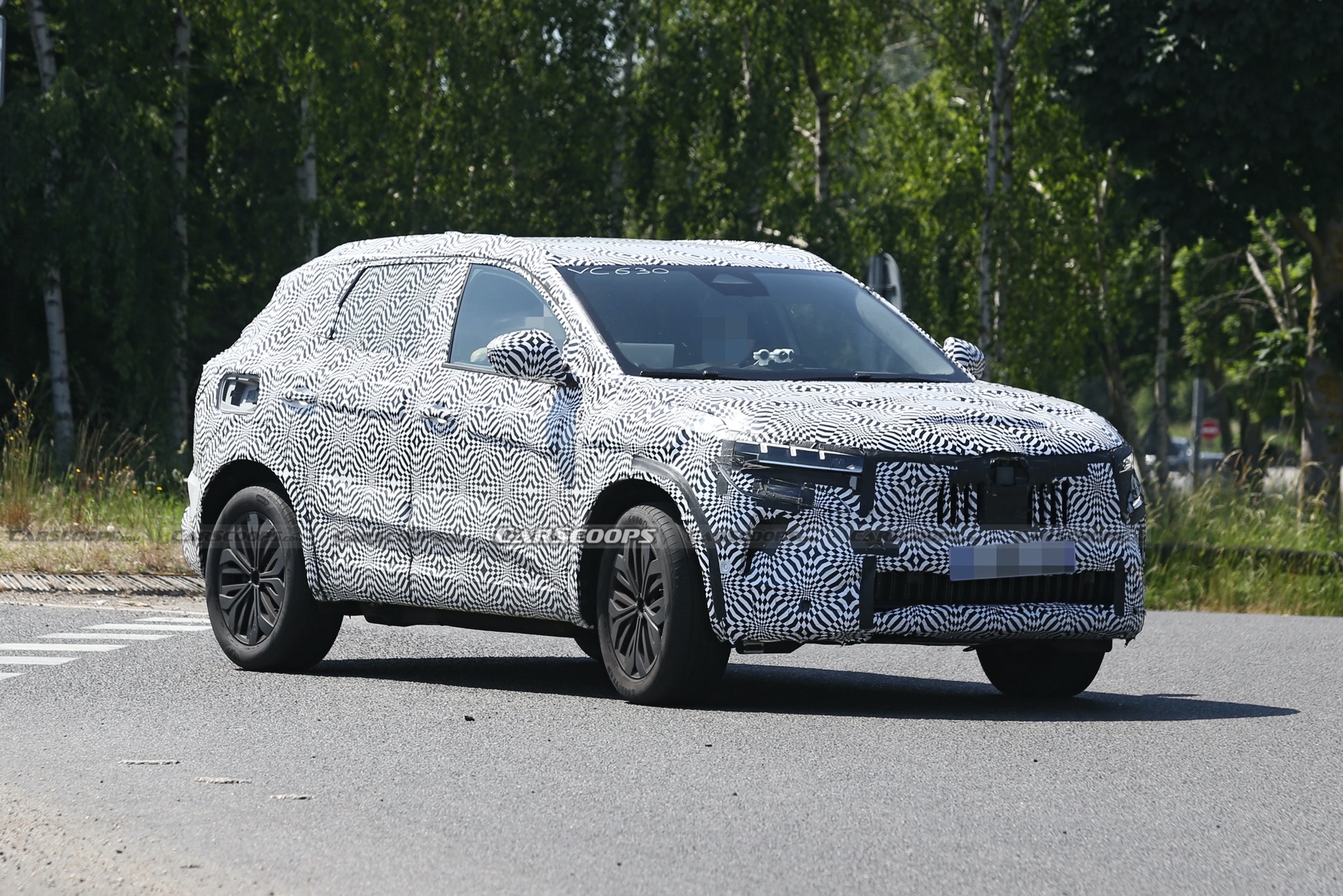 2022 Renault Kadjar Will Be Nissan Rogue Sport’s European Cousin