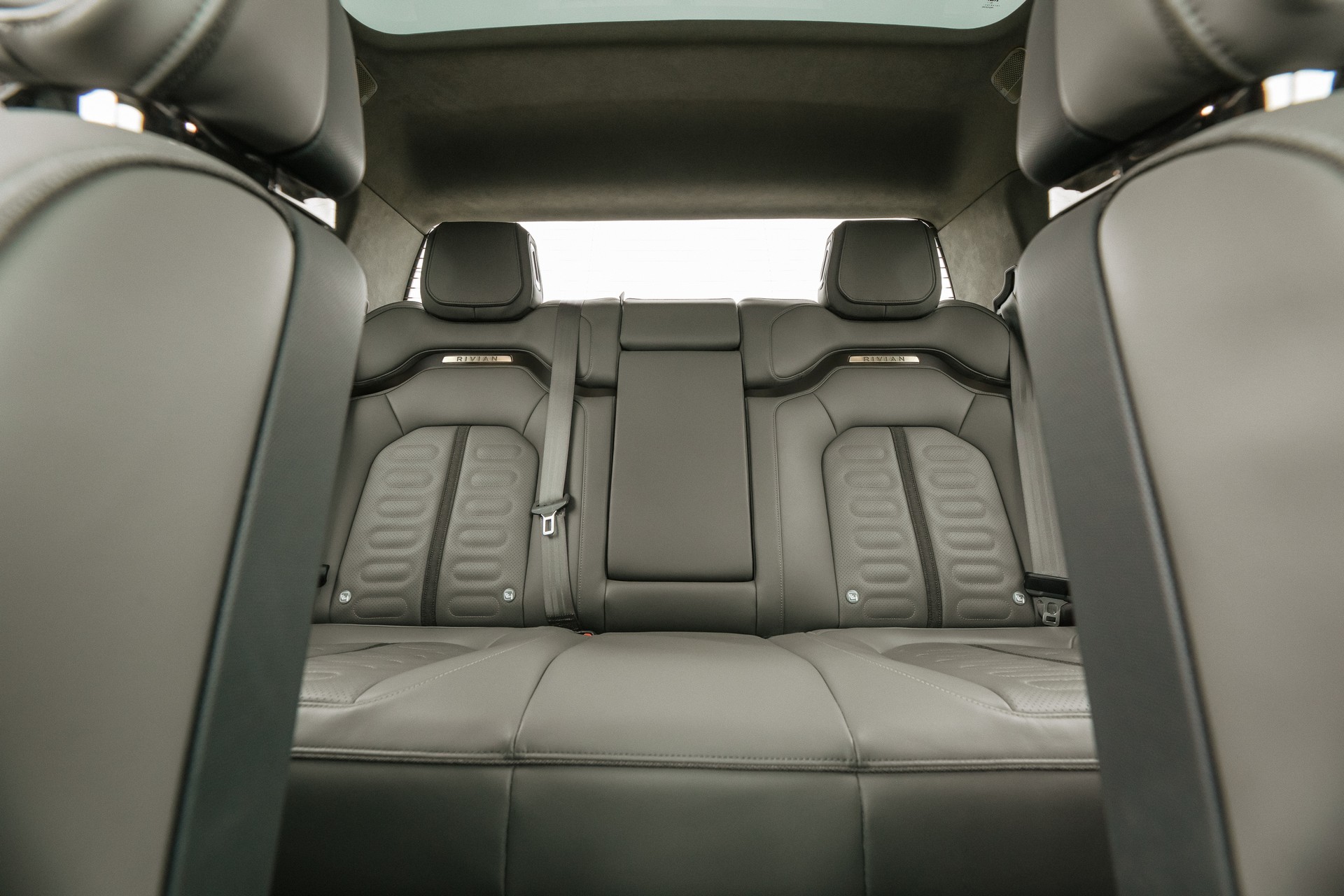 Rivian Showcases The R1T’s Interior, Features Everything From A Removable Speaker To A 16-Inch Infotainment System