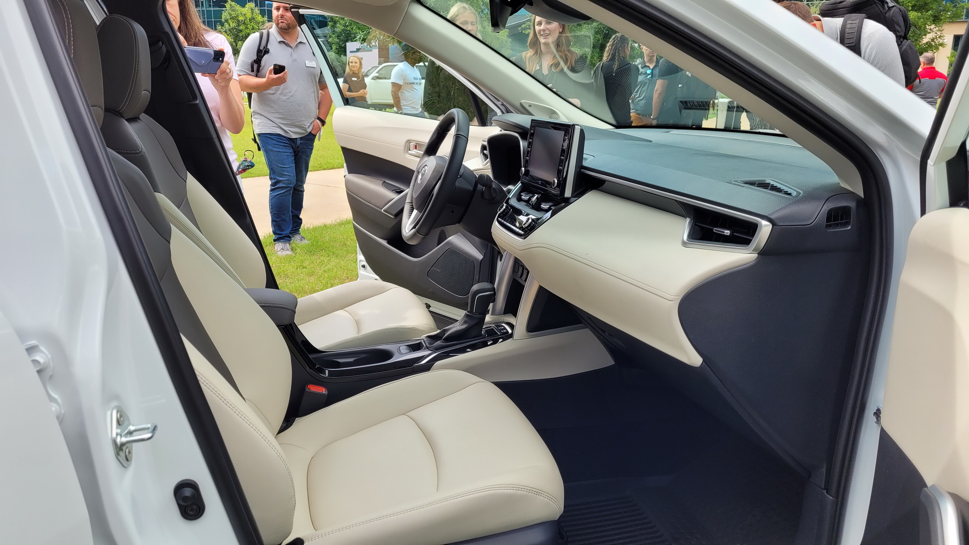 Toyota Brings 2022 Corolla Cross To U.S. To Slot Between The C-HR And RAV4, Hybrid To Follow (Live Pics)