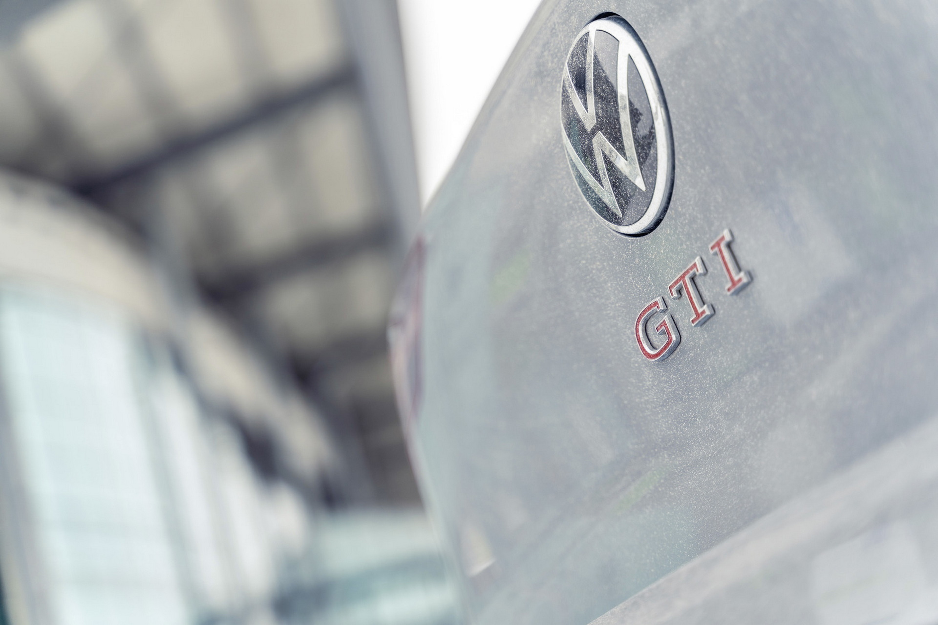 The 2022 Golf R Gets An F1-Style Rev Counter And An M-Style R Button