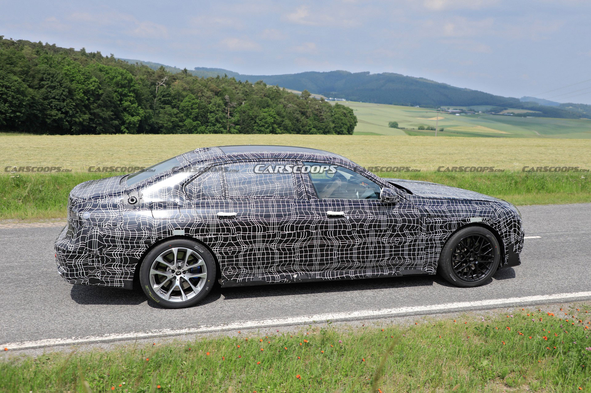 2023 BMW 7-Series Spied As Concept Set To Make A Splash At September’s Munich Motor Show