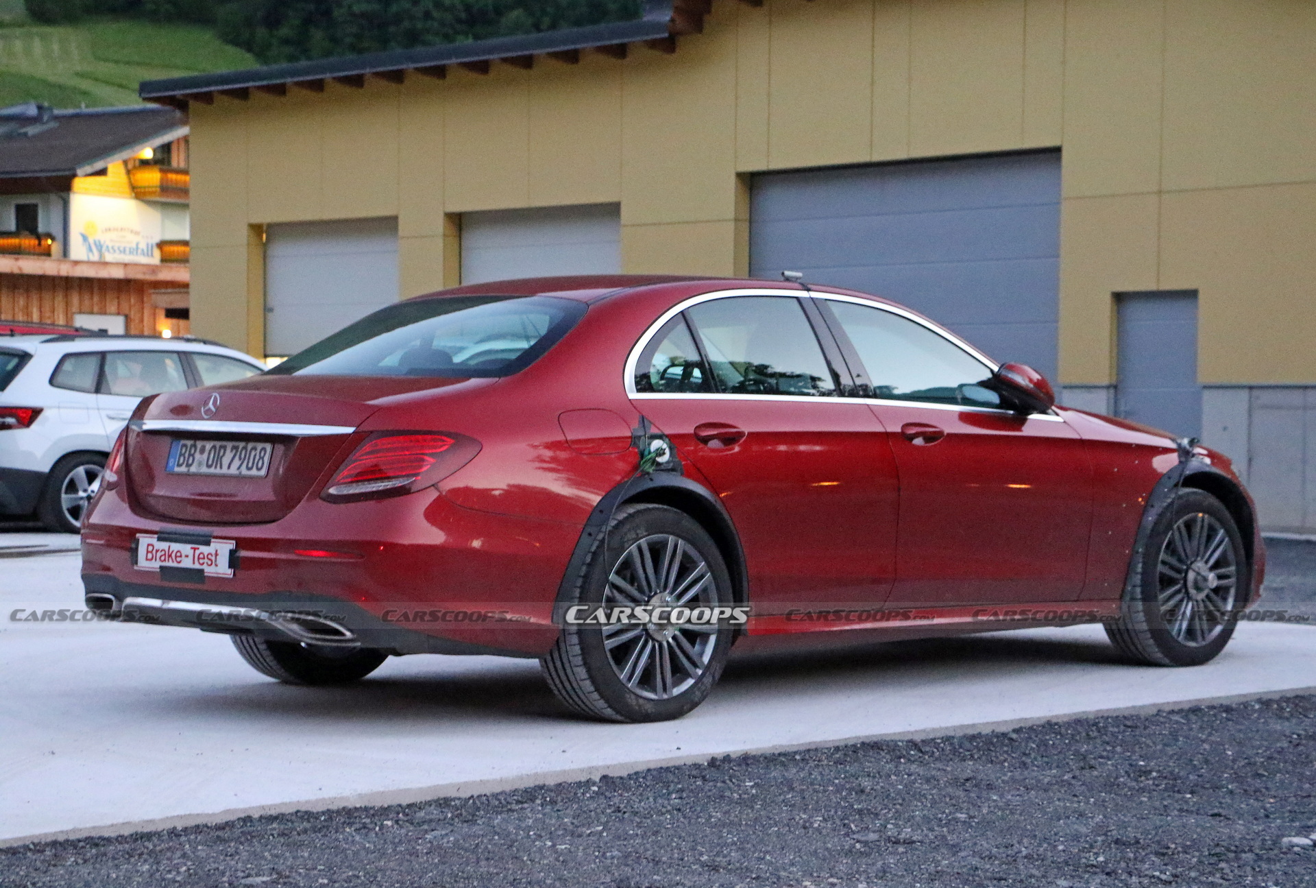 Is This Funky E-Class Actually A Next-Gen Test Mule In Highly Effective Camouflage?