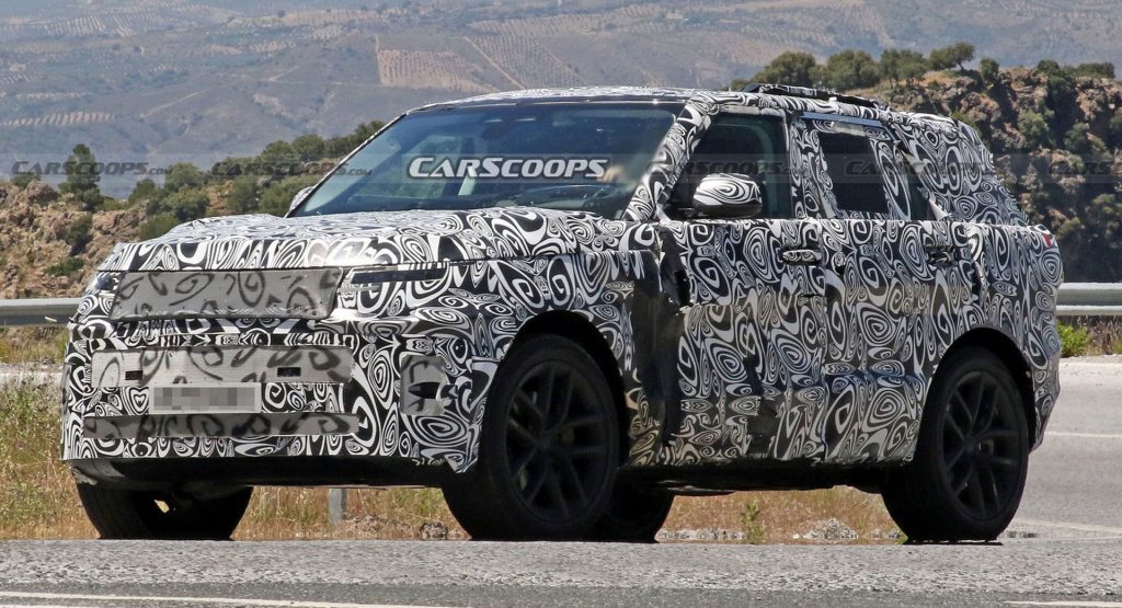  2023 Range Rover Sport Spied With An Evolutionary Design