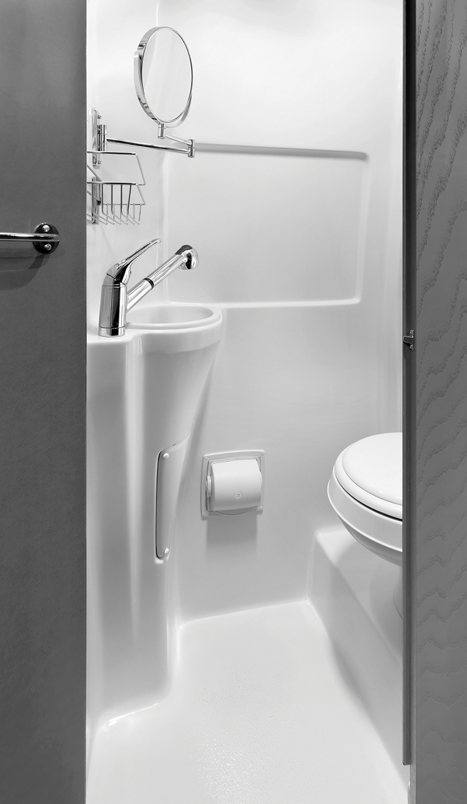 The 2022 Airstream Interstate 24X Is An Adventure-Ready Mercedes Motorhome For The Wilderness