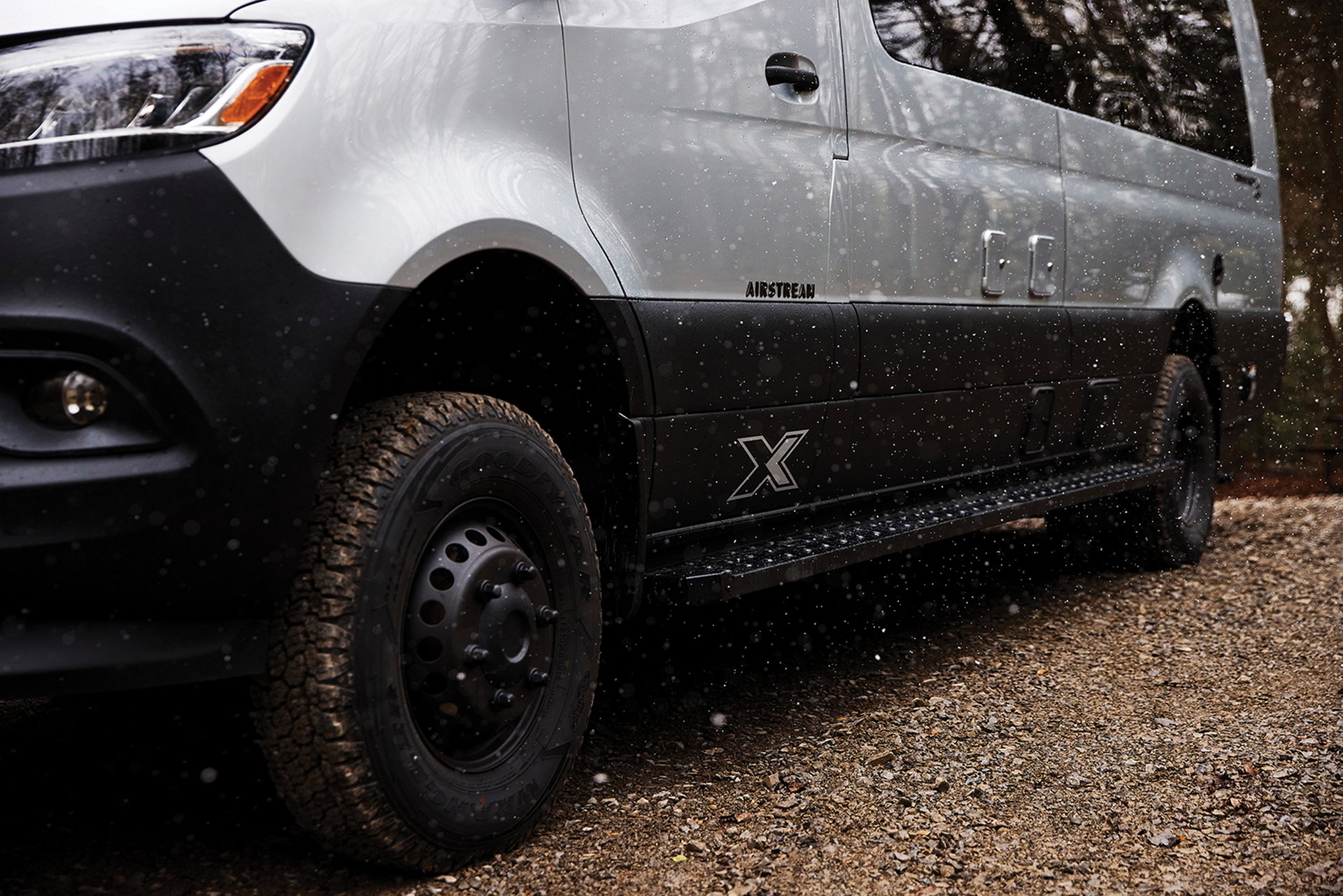 The 2022 Airstream Interstate 24X Is An Adventure-Ready Mercedes Motorhome For The Wilderness