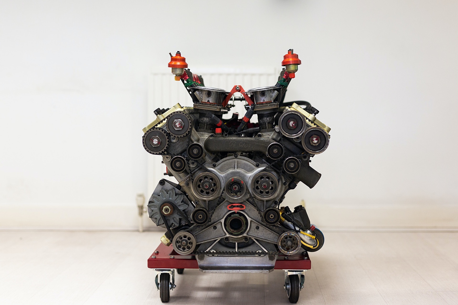 Recreate Alfa Romeo’s Incredible 164 Pro-Car With This 3.5L Alfa V10 F1 Engine