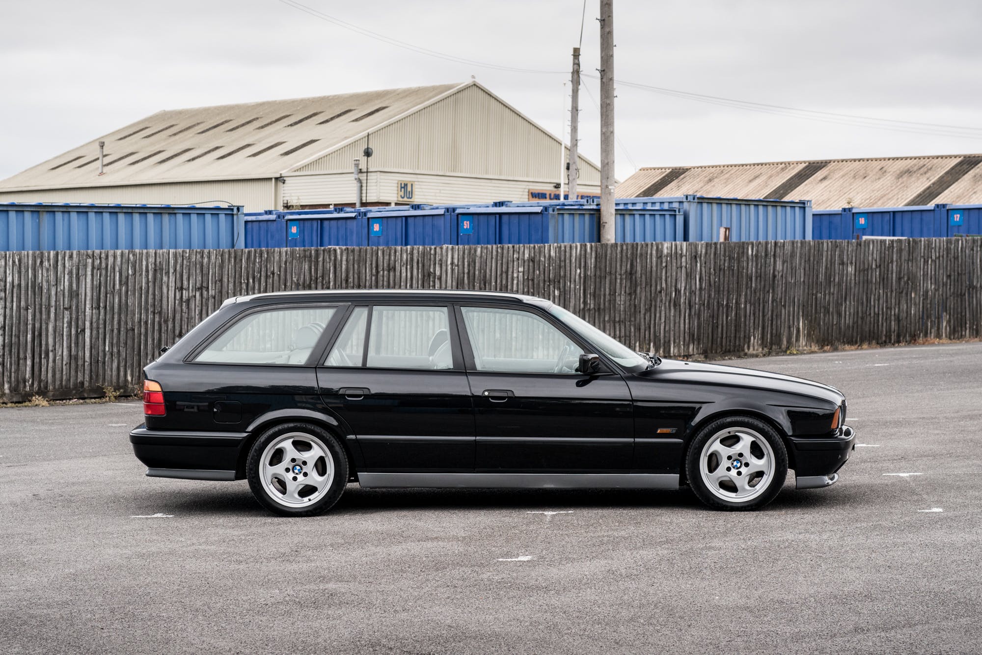 Chris Harris Is Selling His ‘DIY’ 1996 BMW M5 Touring E34 Conversion