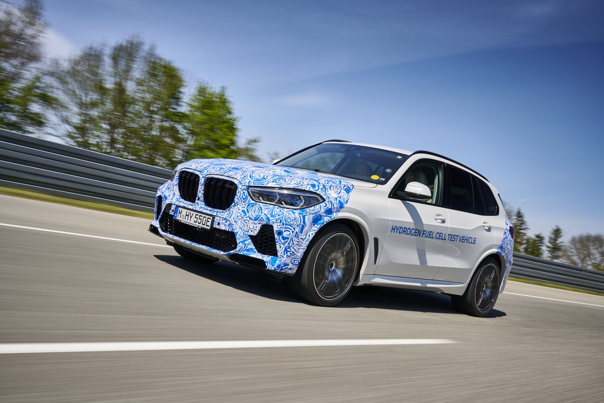 BMW Rolls Out X5 Hydrogen Fuel Cell Prototype Ahead Of 2022 Launch