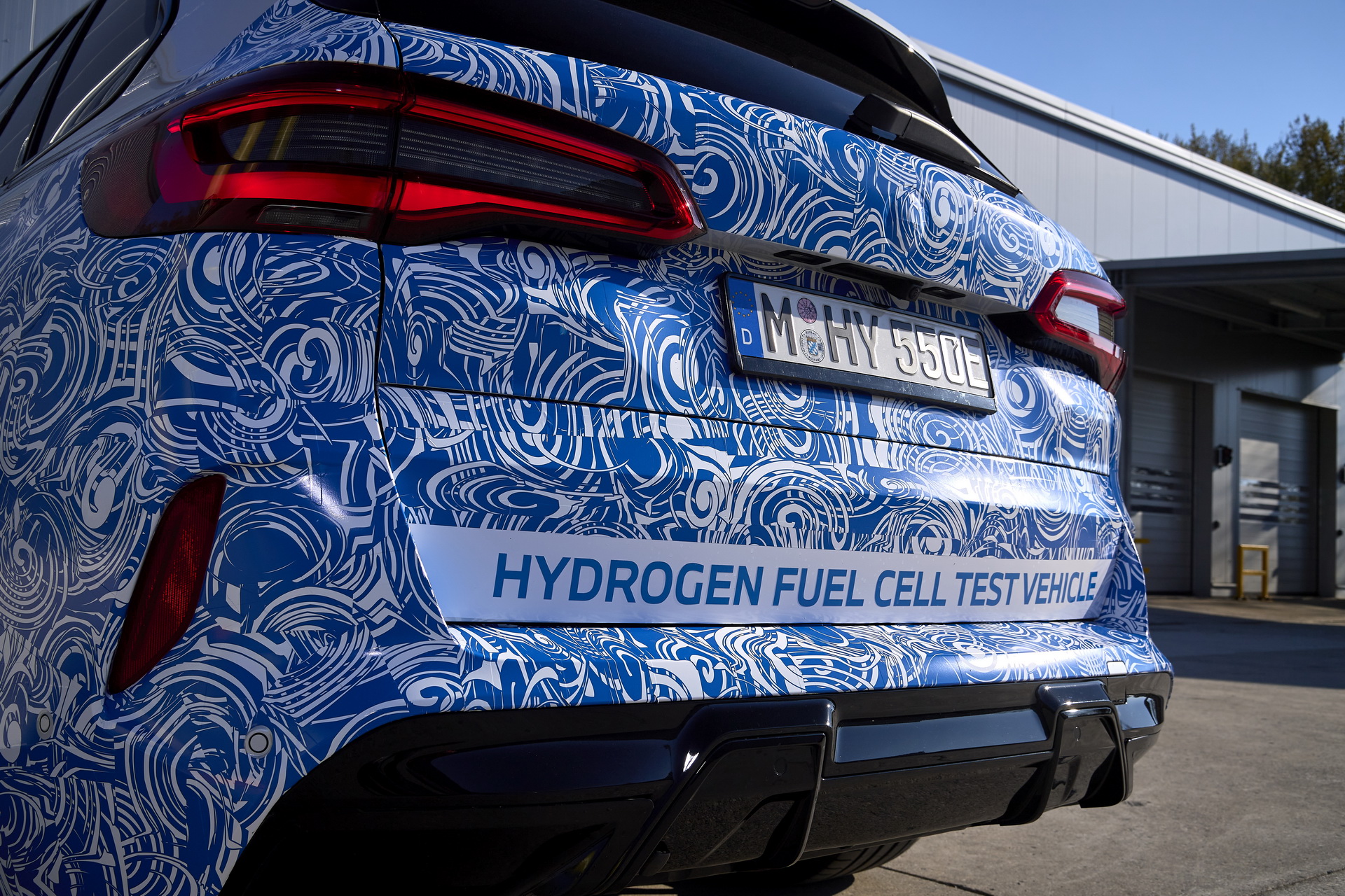 BMW Rolls Out X5 Hydrogen Fuel Cell Prototype Ahead Of 2022 Launch